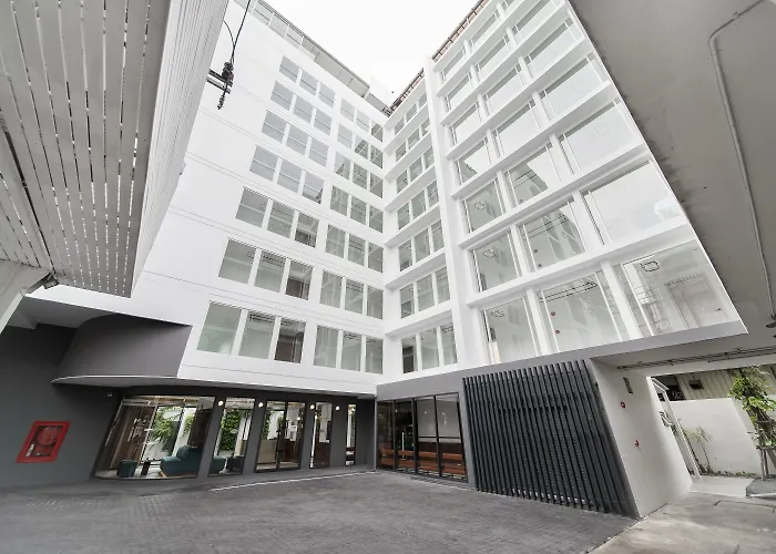Hotel Amber Sukhumvit 85