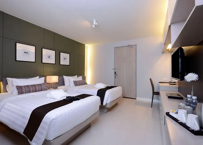 Amber Sukhumvit 85 3*